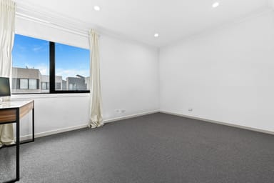 Property 12 Peppercorn Way, CLAYTON SOUTH VIC 3169 IMAGE 0
