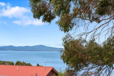 Property 4 Pine Court, Primrose Sands TAS 7173 IMAGE 0