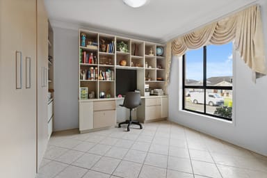 Property 5 Edrom Close, Prestons NSW 2170 IMAGE 0