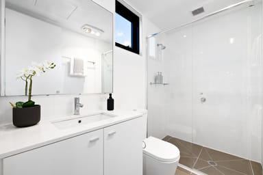 Property 107, 17 Railway Parade, Murrumbeena VIC 3163 IMAGE 0