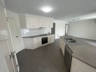 Property 17 Oneill Place, MARIAN QLD 4753 IMAGE 0