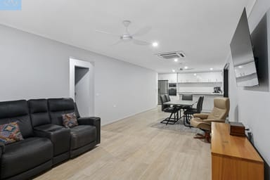 Property 5 Lorikeet Drive, Tocumwal NSW 2714 IMAGE 0