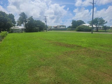 Property 105 Mill Road, Macknade QLD 4850 IMAGE 0