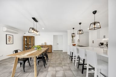 Property 6 De Vito Place, McDowall QLD 4053 IMAGE 0