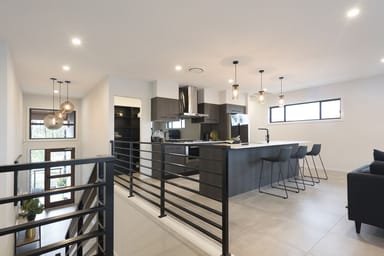 Property 10 Casuarina Close, TORONTO NSW 2283 IMAGE 0