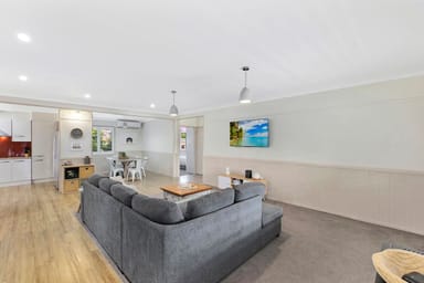 Property 2 Ansell Close, CHITTAWAY POINT NSW 2261 IMAGE 0