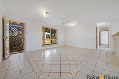 Property 1/22 Beak Street, NEW AUCKLAND QLD 4680 IMAGE 0