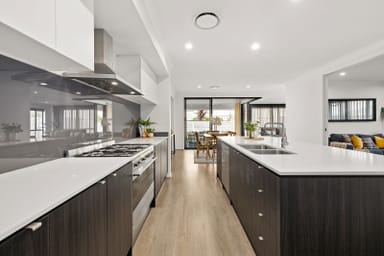 Property 33 Bellflower Street, Collingwood Park QLD 4301 IMAGE 0
