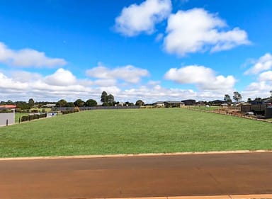 Property 115-117 Premier Drive, Kingaroy QLD 4610 IMAGE 0