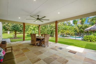 Property 4 Equestrian Court, Highvale QLD 4520 IMAGE 0