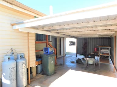 Property 8 Grant Street, Charleville QLD 4470 IMAGE 0