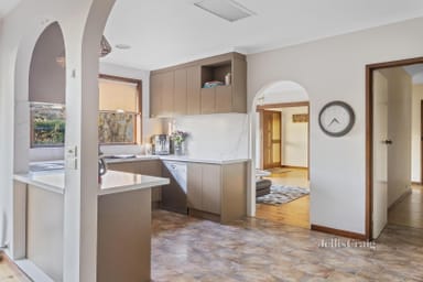 Property 16 Byron Avenue, Lower Plenty VIC 3093 IMAGE 0