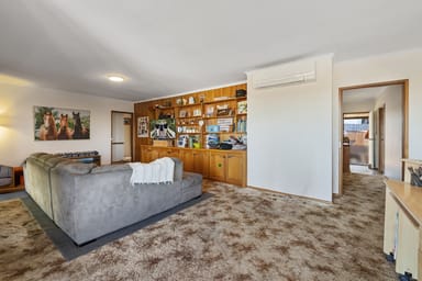 Property 17 Lee Parade, Leongatha VIC 3953 IMAGE 0