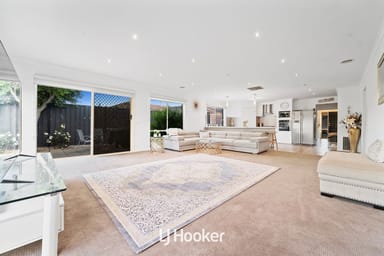 Property 15 Beech Place, HALLAM VIC 3803 IMAGE 0