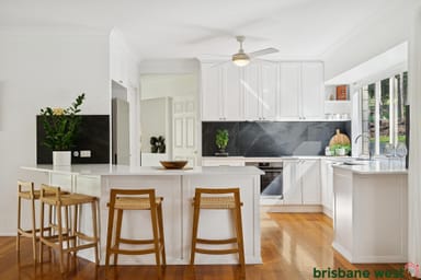 Property 7 Cardell Place, PULLENVALE QLD 4069 IMAGE 0