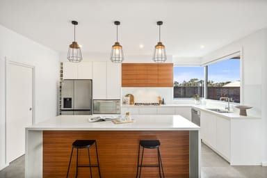 Property 21 Cassell Avenue, Towradgi NSW 2518 IMAGE 0