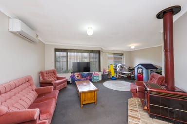 Property 4 Cleveland Court, MEADOW SPRINGS WA 6210 IMAGE 0