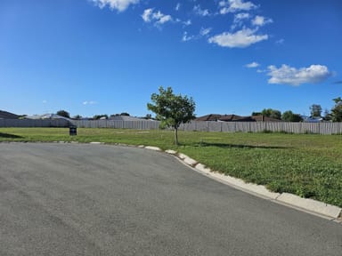 Property 3 Spitfire Court, Burrum Heads QLD 4659 IMAGE 0