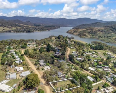 Property 6 Trout Stream Way, Macs Cove VIC 3723 IMAGE 0