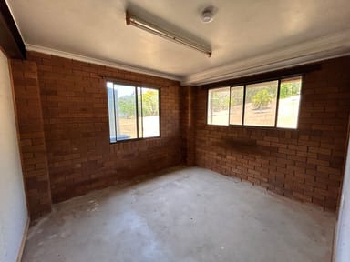 Property 7 Heathwood Court, HAMPDEN QLD 4741 IMAGE 0