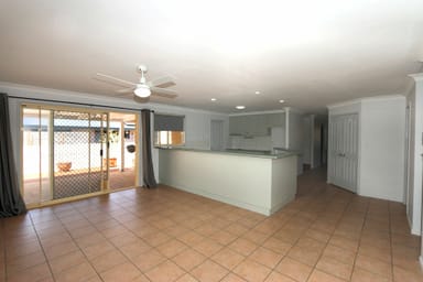 Property 6 Broadwater Cl, Bargara QLD 4670 IMAGE 0