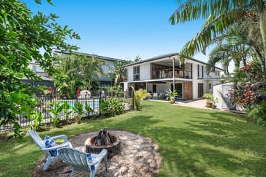 Property 11 Cusack Parade, Wynnum QLD 4178 IMAGE 0