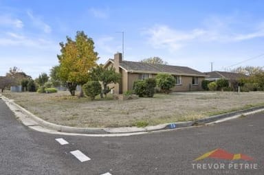Property 25 Semmens Avenue, Creswick VIC 3363 IMAGE 0