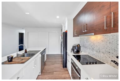 Property 9 Mossvale Drive, Parkhurst QLD 4702 IMAGE 0