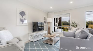 Property 77 Ingleburn Gardens Drive, Bardia NSW 2565 IMAGE 0