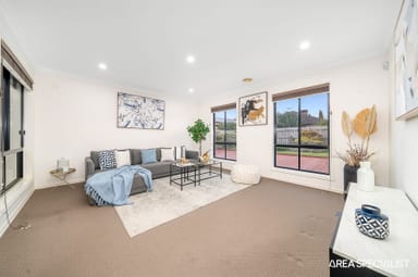 Property 8 Prichard Avenue, Lynbrook VIC 3975 IMAGE 0