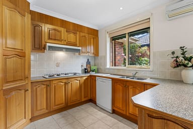 Property 2/20 Jordan Grove, Glen Waverley VIC 3150 IMAGE 0