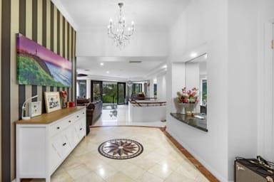 Property 36 Canada Place, Arundel QLD 4214 IMAGE 0