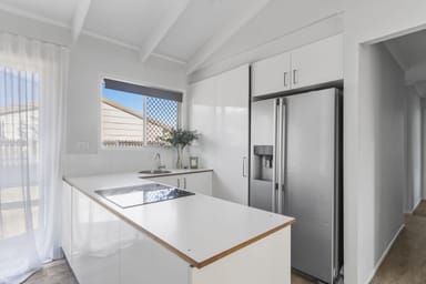 Property 31 Phyllis Street, EASTERN HEIGHTS QLD 4305 IMAGE 0