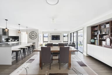 Property 10 Thornbill Crescent, BRAEMAR NSW 2575 IMAGE 0