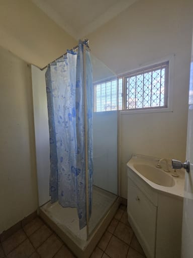 Property 25 Gilchrist St, Moura QLD 4718 IMAGE 0