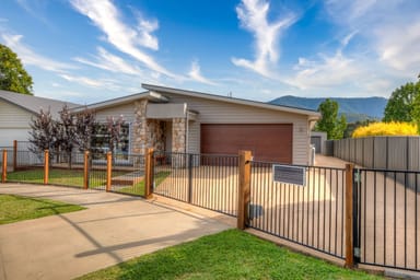 Property 7 Tewksbury Court, Porepunkah VIC 3740 IMAGE 0