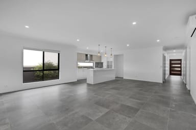 Property 27 Guymer Place, Anstead QLD 4068 IMAGE 0