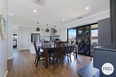 Property 13 Pearce Street, TANGAMBALANGA VIC 3691 IMAGE 0