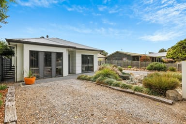 Property 17 Jetty Road, NORMANVILLE SA 5204 IMAGE 0