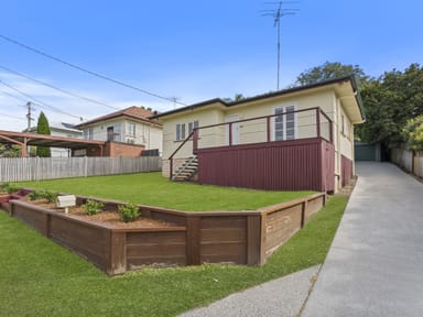 Property 128 Nursery Road, HOLLAND PARK WEST QLD 4121 IMAGE 0