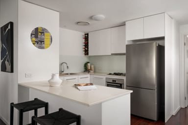 Property 13 Riverbend Place, Bulimba QLD 4171 IMAGE 0