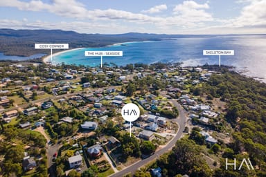 Property 27 Treloggen Drive, Binalong Bay TAS 7216 IMAGE 0