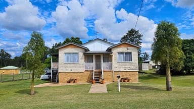 Property 7 Gertrude Street, Gayndah QLD 4625 IMAGE 0