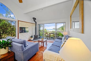 Property 215 Boomerang Drive, Blueys Beach NSW 2428 IMAGE 0