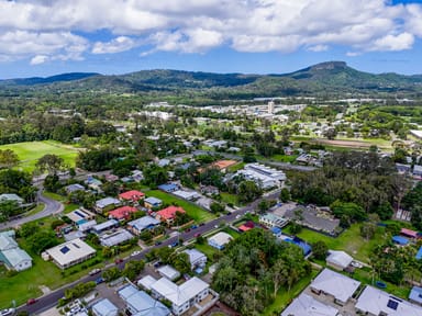 Property 10 Low Street, YANDINA QLD 4561 IMAGE 0