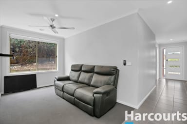 Property 12 Kensington Square, DROUIN VIC 3818 IMAGE 0