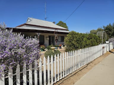 Property 8 Moore Street, KELLERBERRIN WA 6410 IMAGE 0