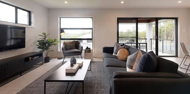 Property 10 Casuarina Close, TORONTO NSW 2283 IMAGE 0