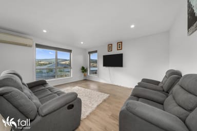 Property 15 Ernest Road, Rokeby TAS 7019 IMAGE 0