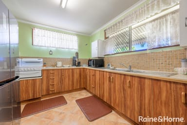 Property 27 Pashley Street, CLINTON QLD 4680 IMAGE 0
